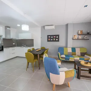 Agi Peater Center Apartamento