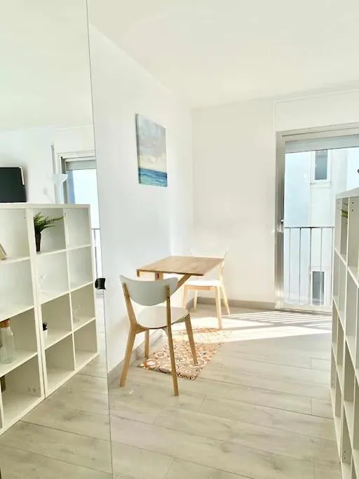 Estudio Frente Al Mar En Roses Con Terraza 아파트